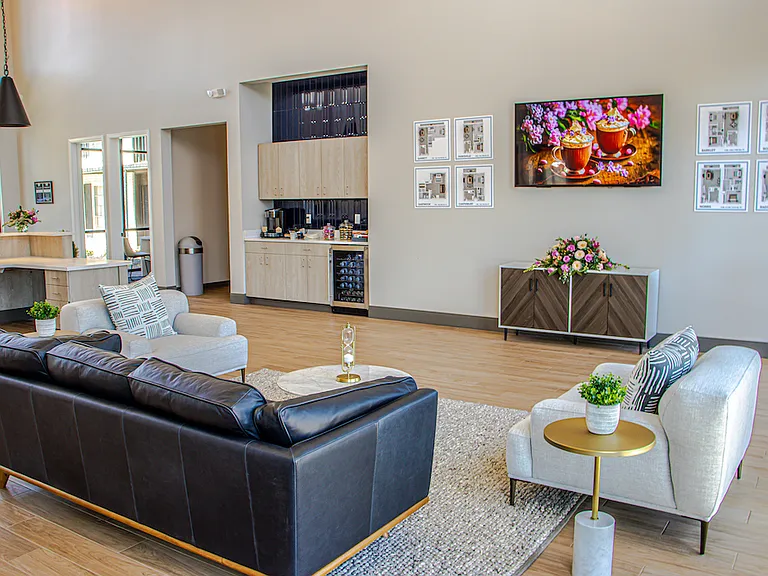 The Residences at Lakeview — Photo 4