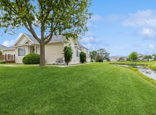 722 SE Williams Ct, Waukee, IA 50263