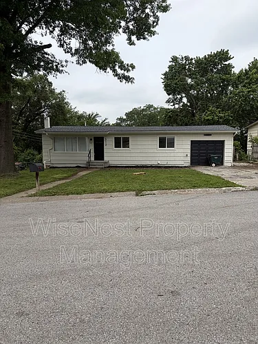 312 N 80th Ter Photo 1