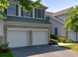74 Westgate Dr, Annandale, NJ 08801