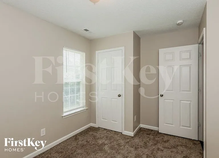 1024 Stinson Glen Ln — Photo 11