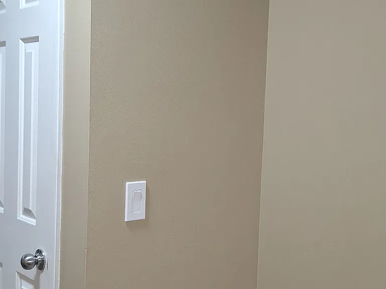 Whole house freshly painted. New Flooring