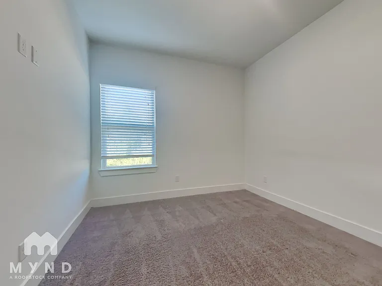 7922 Jester St #B — Photo 11