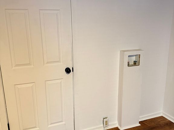 4th image of 21 Cedar St APT 2