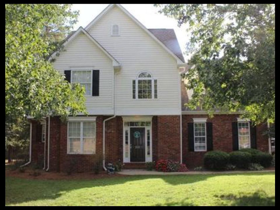 1st image of 311 Winding Oak Dr