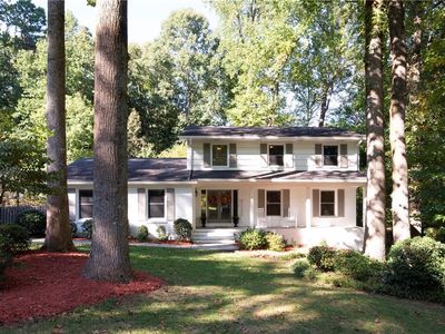 2404 Kings Point Dr, Atlanta, GA, 30338
