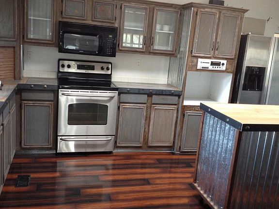 rustic modern kitchen