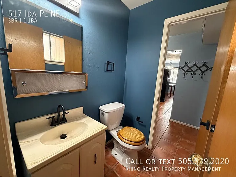 517 Ida Pl NE — Photo 12