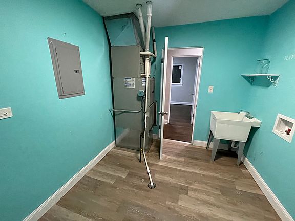 3rd image of 5754 W 35th St #2