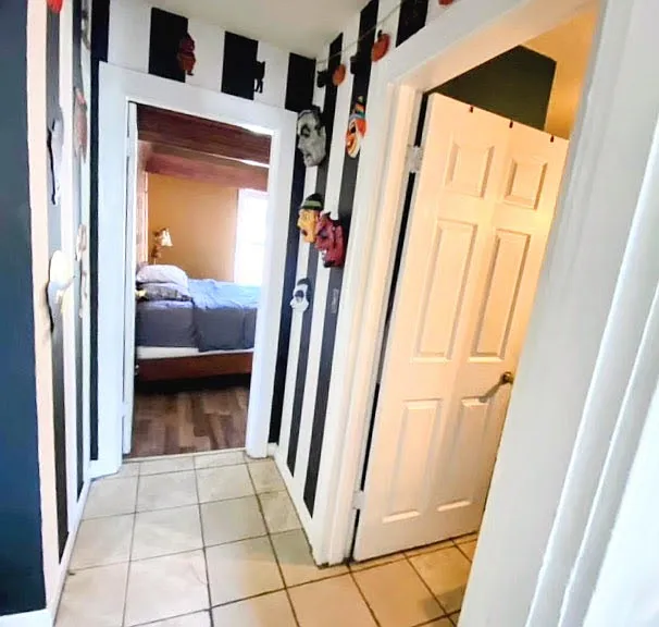 517 Edwin St — Photo 13
