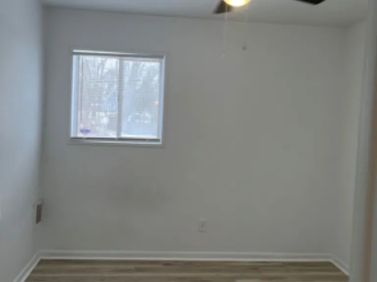 1 bedroom apartment — Photo 12