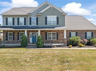 66 Pigeon Creek Rd, Eighty Four, PA 15330