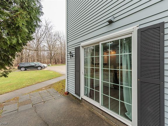 5th image of 13646 Oakbrook Dr #3646