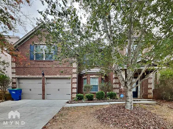 8060 Snapwell Dr, Fairburn, GA 30213