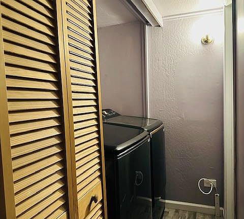 3rd image of 655-655 S 34th St #48