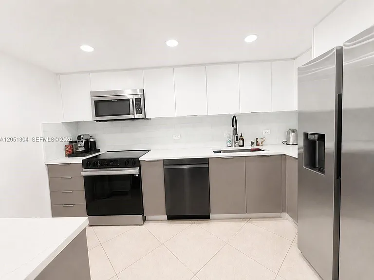 20505 E Country Club Dr #537 — Photo 5