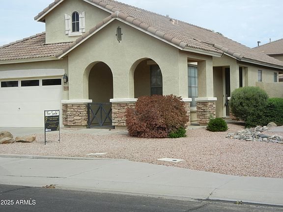 2nd image of 3440 E PACKARD Drive