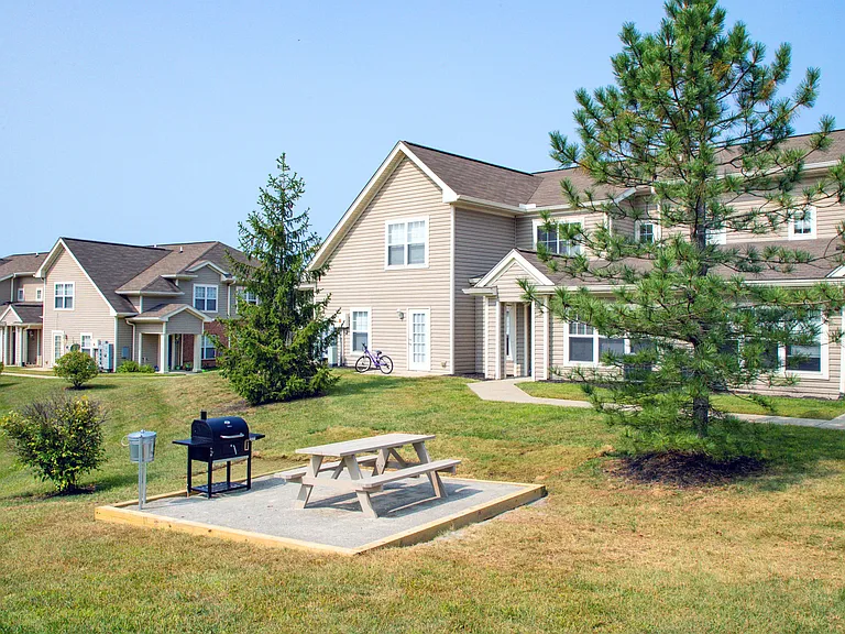 Plan a joyful picnic or barbecue in our idyllic on-site picnic area.