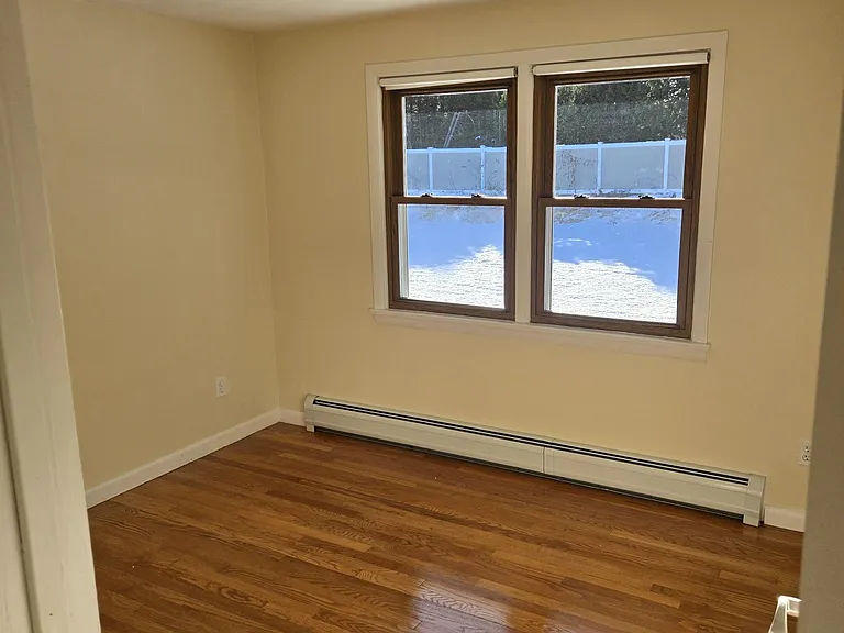 9 Sunnyside Ter — Photo 14