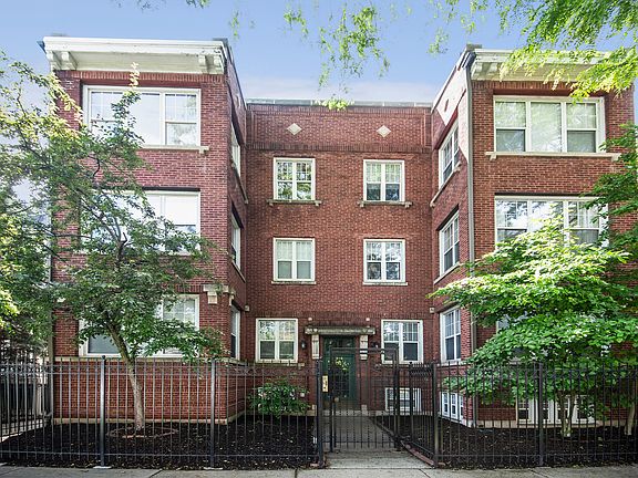 3rd image of 4916 N Hermitage Ave #3S