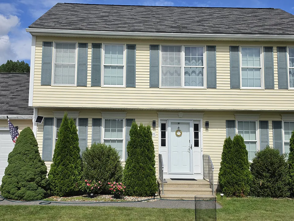 19 Normandy Way