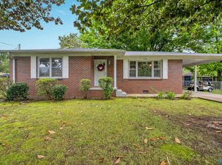 1115 Taylor Rd, Glencoe, AL 35905