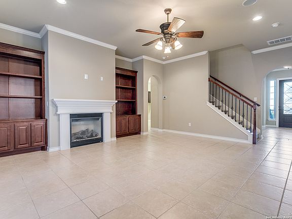 3rd image of 18219 Mantle Dr