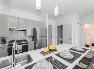 309 S Green St #807, Chicago, IL 60607