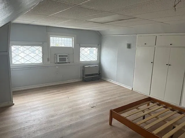 222 S Albany St — Photo 5