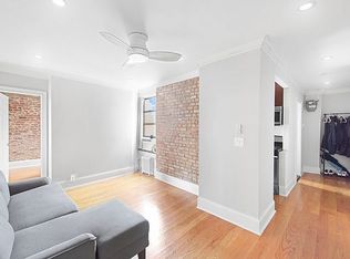 202 S 2nd St #11A, Brooklyn, NY 11211