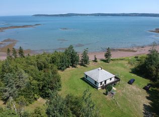 2 Bayview Dr, Eastport, ME 04631
