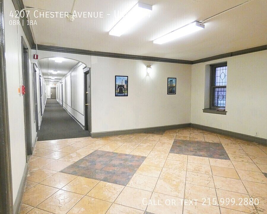 Building Photo 4