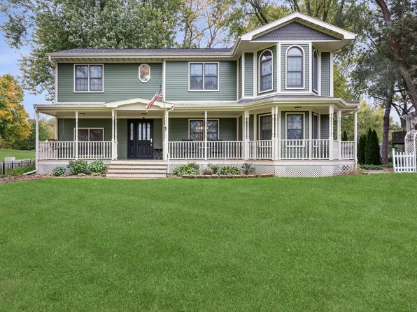 248 Skyline Dr, Valparaiso, IN 46385