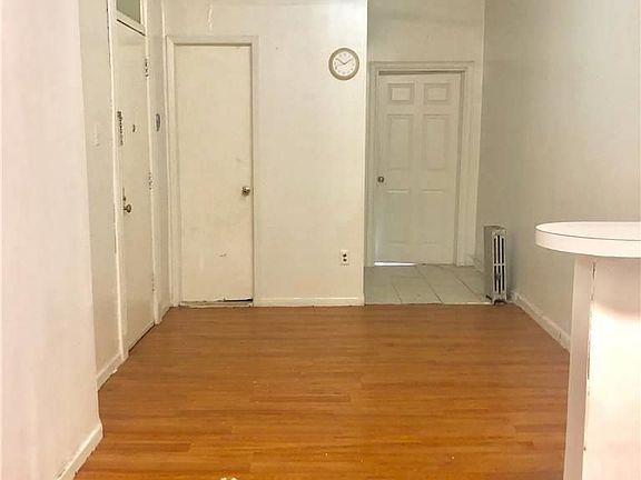 5th image of 31-19 41st St #2