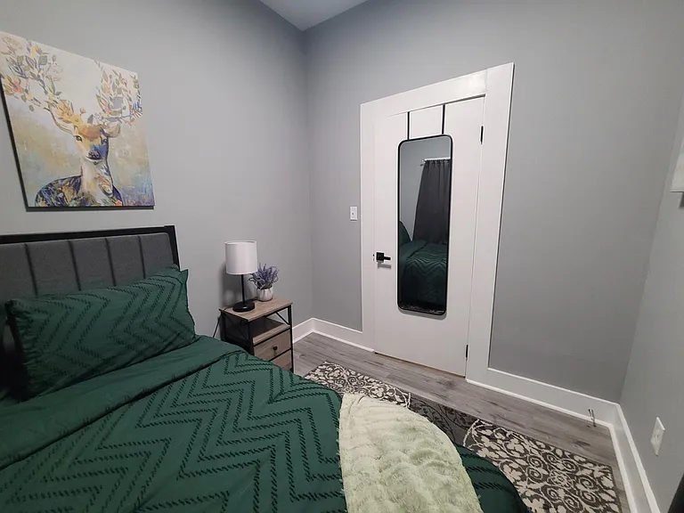 2818 N Capitol Ave #3 — Photo 15