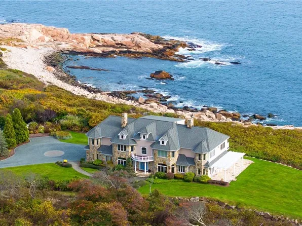 41 Bass Rock Rd, Narragansett, RI 02882