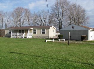 1879 Airport Rd, Clarks Mills, PA 16114