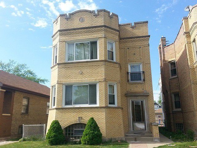 1st image of 4908 W Newport Ave