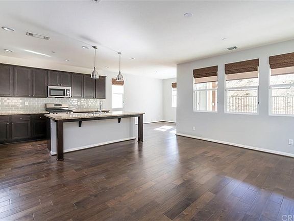 4th image of 26805 Trestles Dr