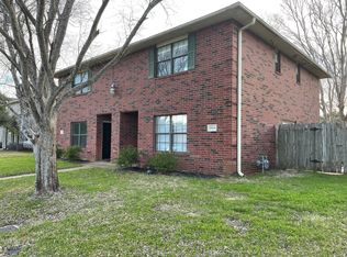 1906 Holleman Dr W, College Station, TX 77840