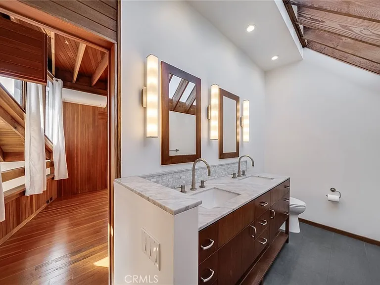 1625 Catalina — Photo 21