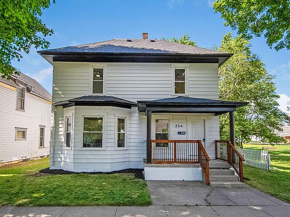 3rd image of 234 E Newell St