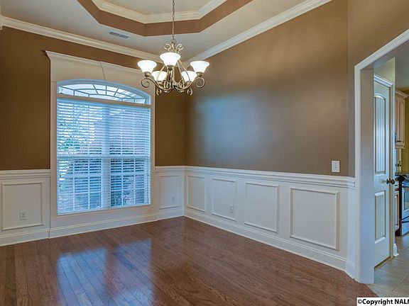 5th image of 107 Bentridge Dr