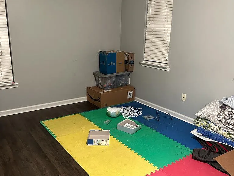 551 Abbey Fields Loop — Photo 10