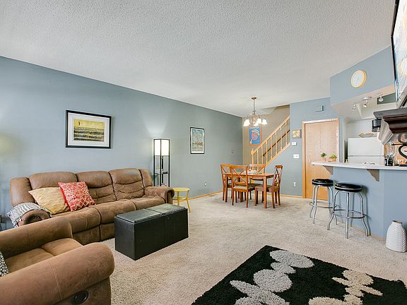 2nd image of 510 Lovell Ave APT 6