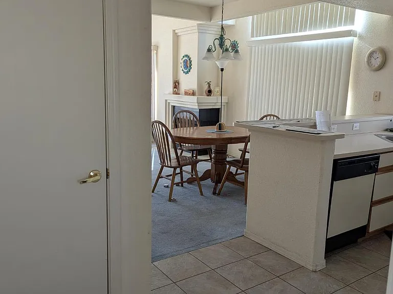 420 Acoma Blvd S #72 — Photo 6