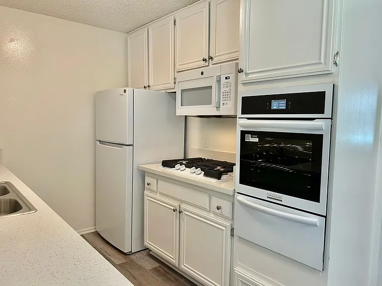Monte Vista Townhomes — Photo 64