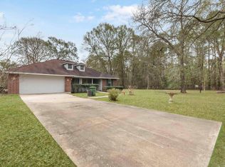 23 Fm 2296 Rd, Huntsville, TX 77340