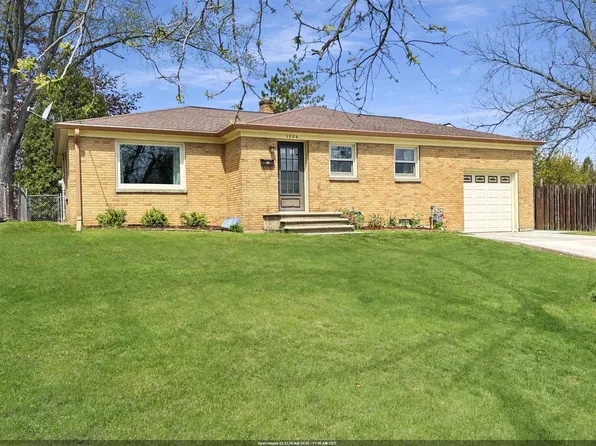 1520 S RIDGE ROAD, Green Bay, WI 54304