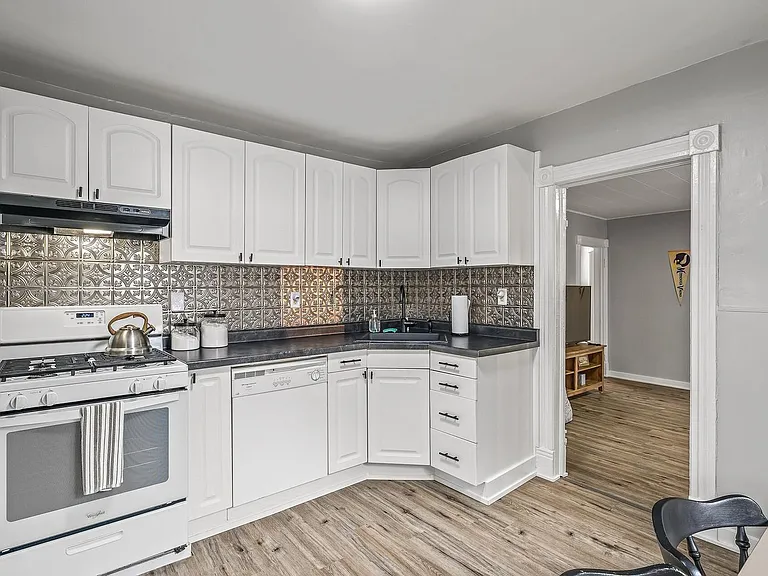 416 Cherokee Ave #2 — Photo 13
